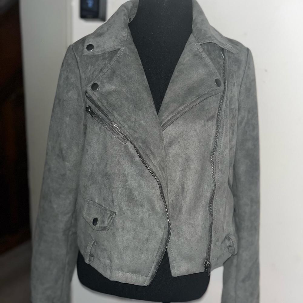Forever 21 faux leather moto jacket- M - Picture 2 of 9